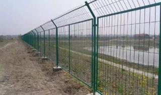 铁网围栏多少钱一米